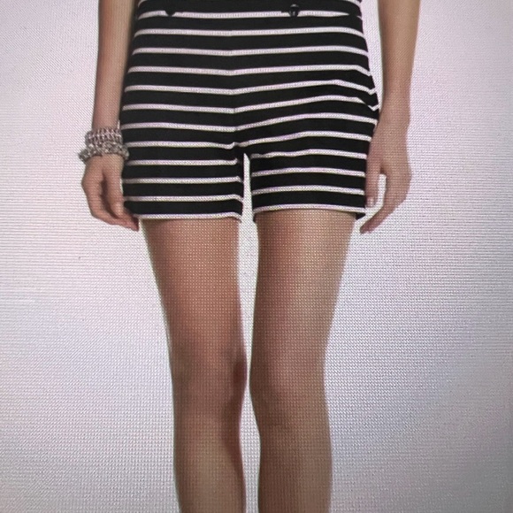 White House Black Market Pants - White House Black Market Stripes Button Front Short Size 4